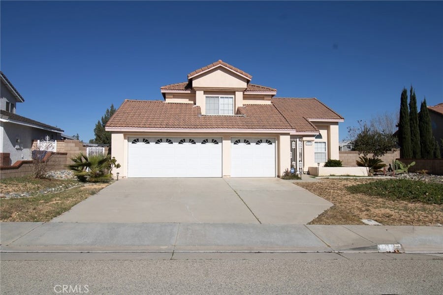 Property photo for 1215 Date Palm, Palmdale, CA