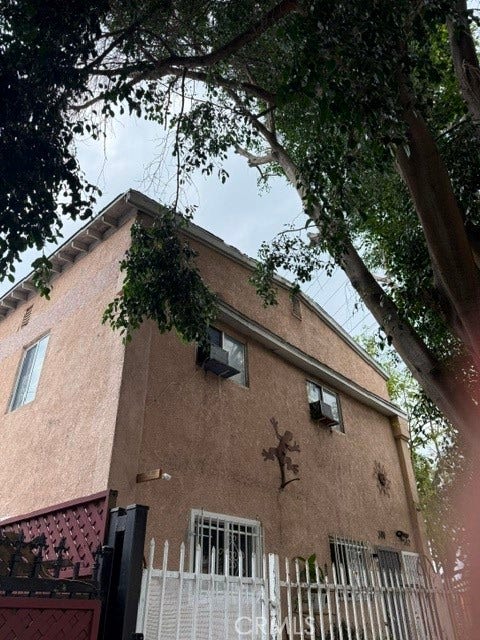 Property photo for 300 E 42nd Place, Los Angeles, CA