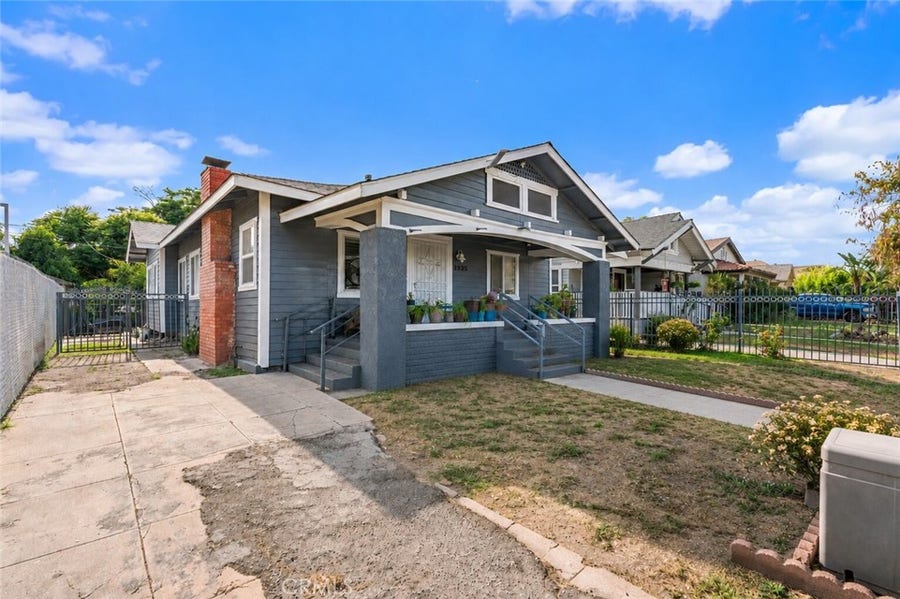 Property photo for 3935 S Harvard Boulevard, Los Angeles, CA