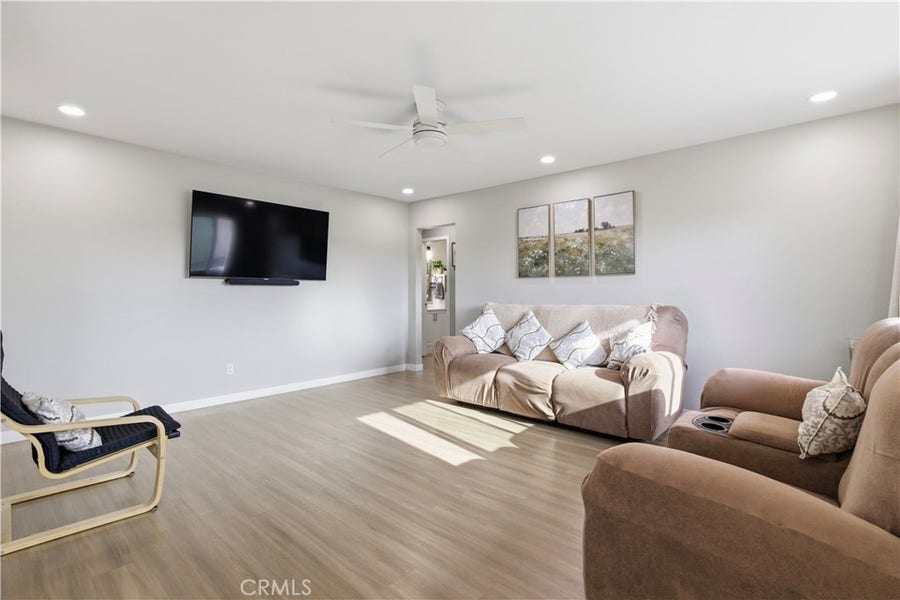 Property photo for 5535 Ackerfield Avenue, #28, Long Beach, CA