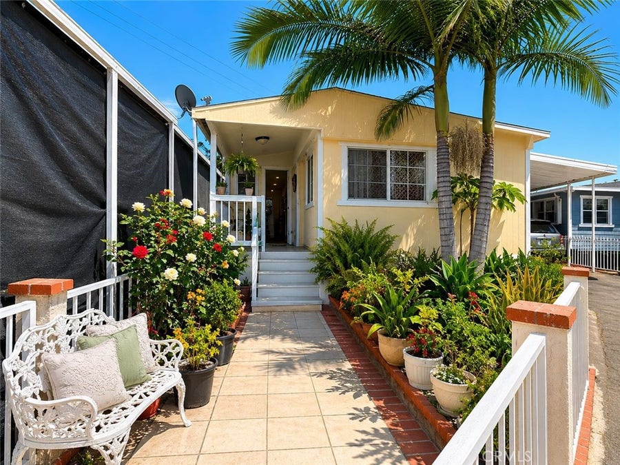 Property photo for 6475 Atlantic Avenue, #250, Long Beach, CA