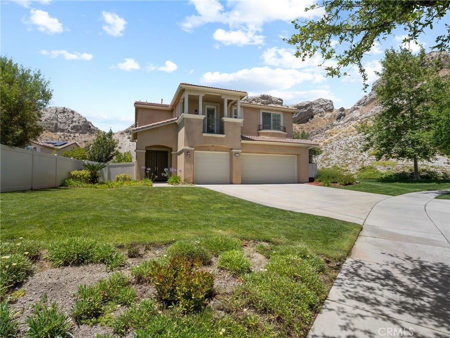 Property photo for 15503 Megan, Canyon Country, CA