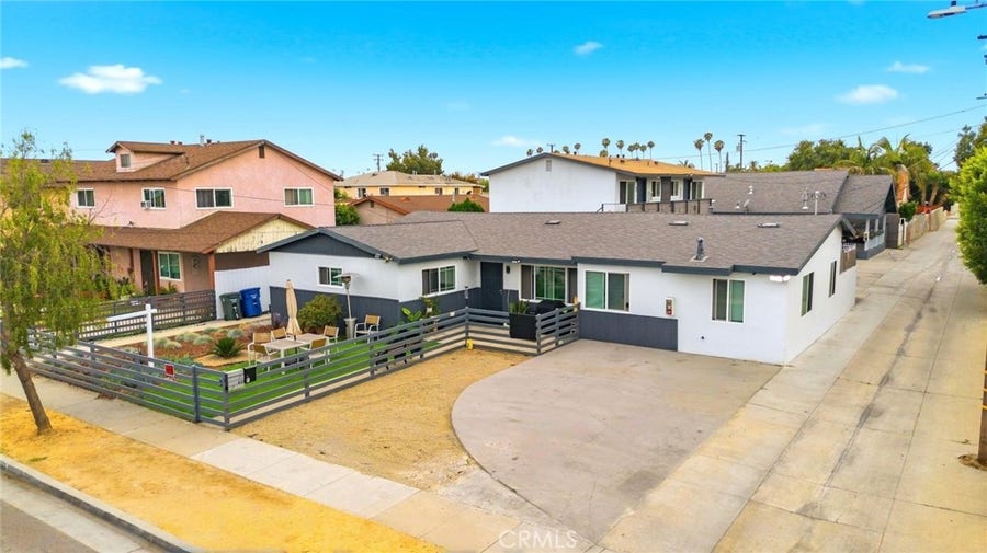 Property photo for 6221 Corona, Bell, CA