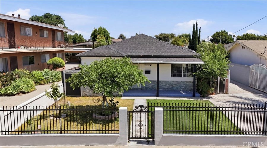 Property photo for 4017 Santa Ana, Huntington Park, CA