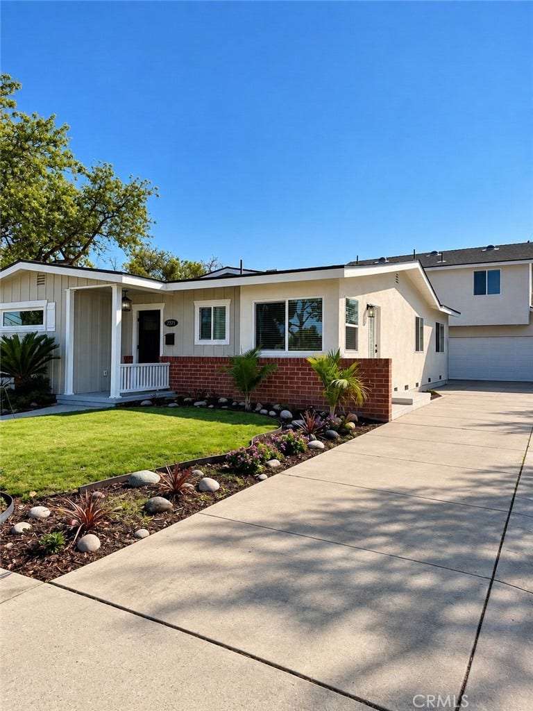 Property photo for 2371 Stearnlee, Long Beach, CA