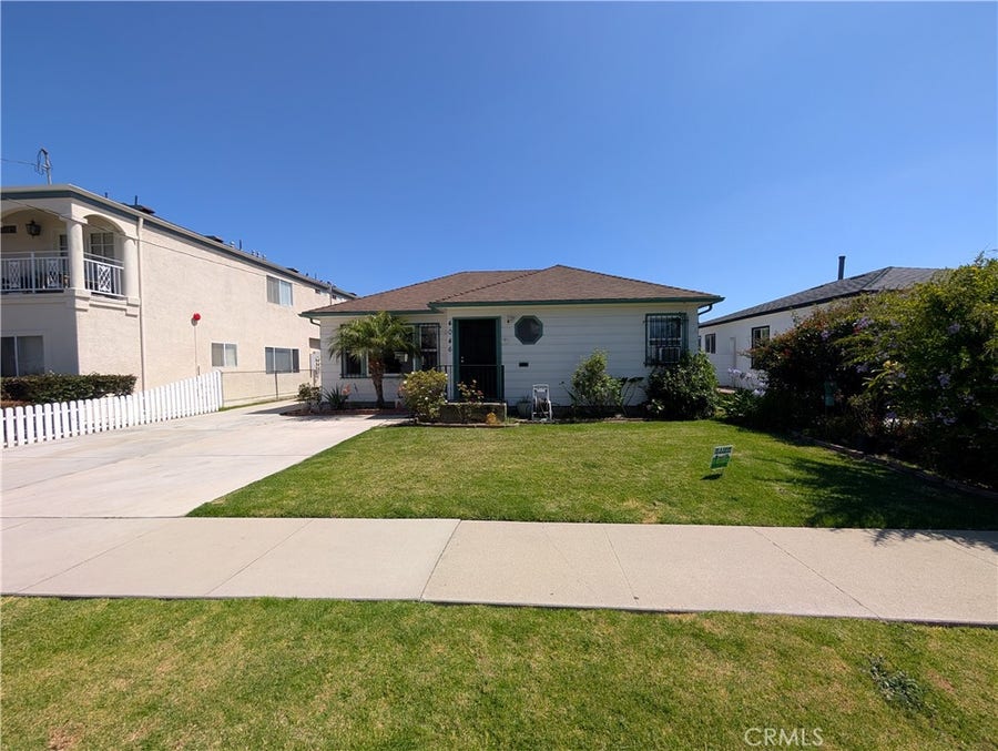Property photo for 4046 W 141st, Hawthorne, CA