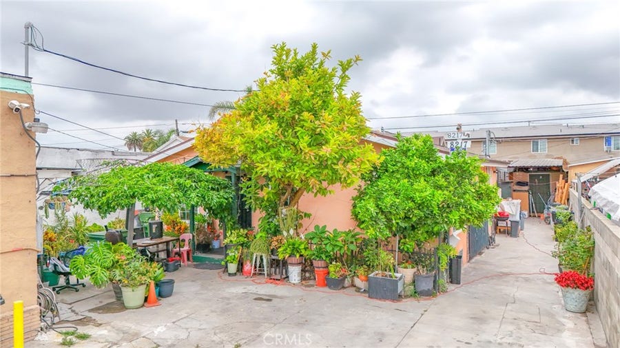 Property photo for 8217 Broadway Street, Los Angeles, CA
