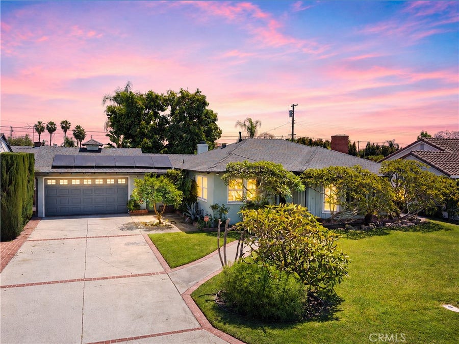 Property photo for 10244 Woodruff Avenue, Downey, CA
