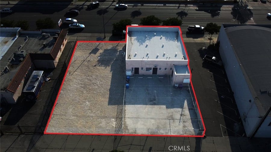 Property photo for 6184 Atlantic Ave, Long Beach, CA