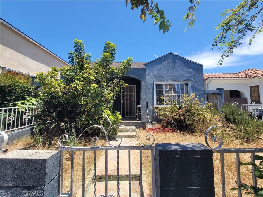 Property photo for 1532 Carmona, Los Angeles, CA