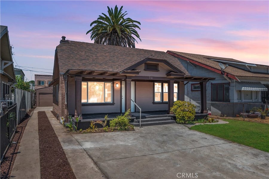 Property photo for 941 W 55th Street, Los Angeles, CA