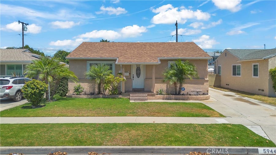 Property photo for 5944 Pennswood, Lakewood, CA