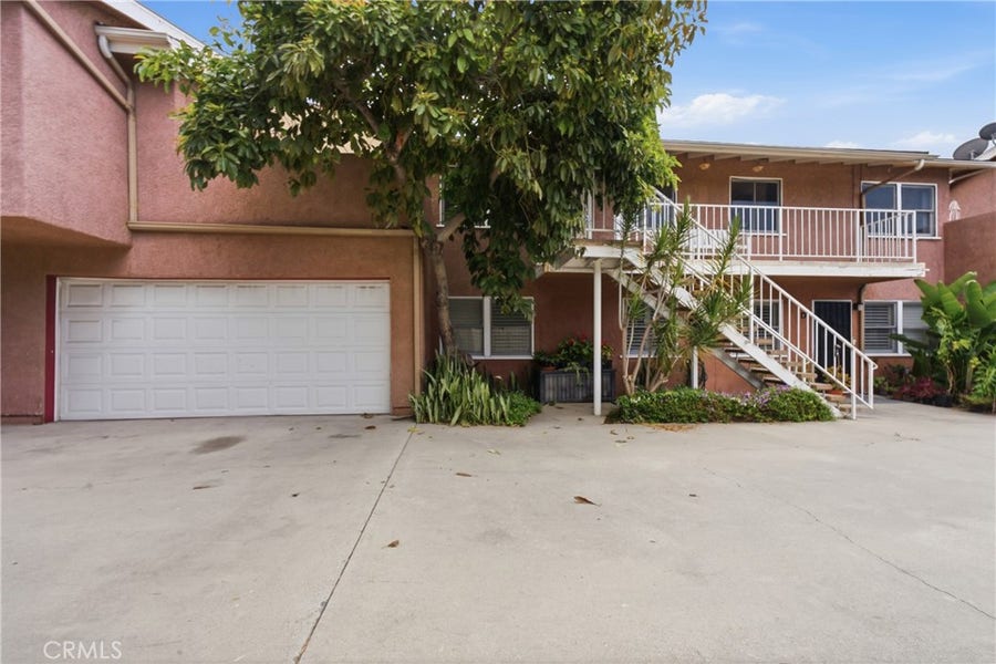 Property photo for 10128 Walnut, #E, Bellflower, CA