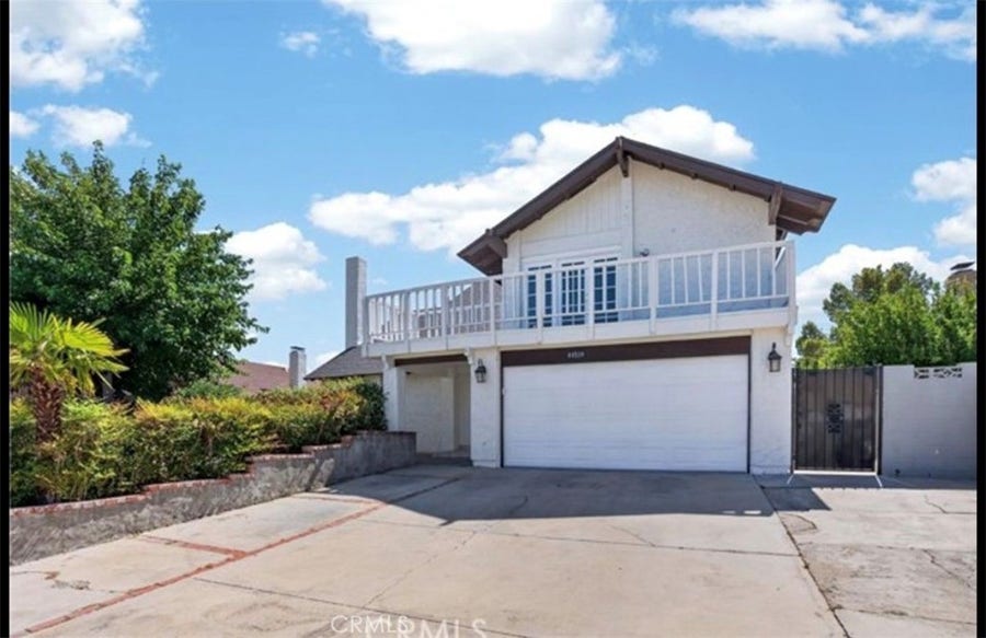 Property photo for 44520 Fenhold, Lancaster, CA