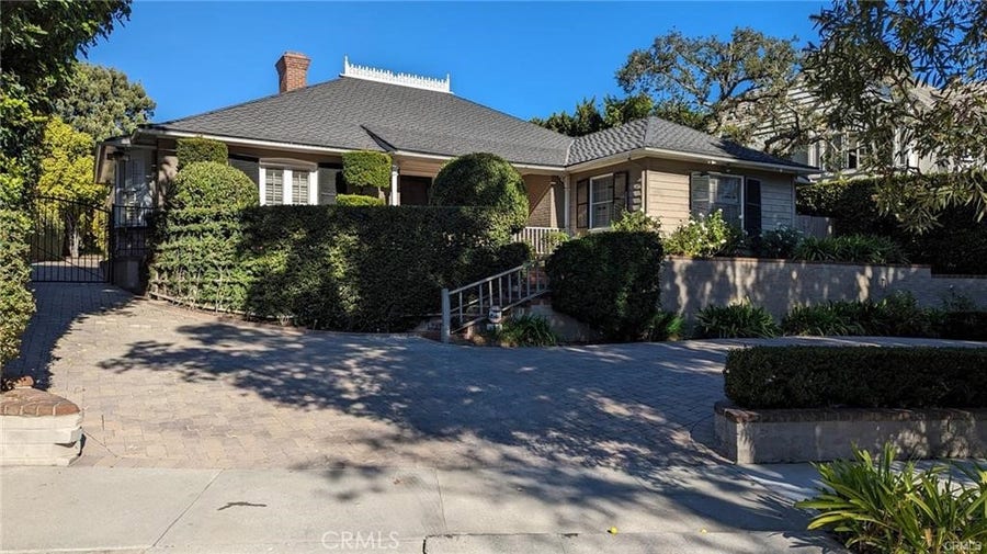 Property photo for 795 Fairfield Circle, Pasadena, CA