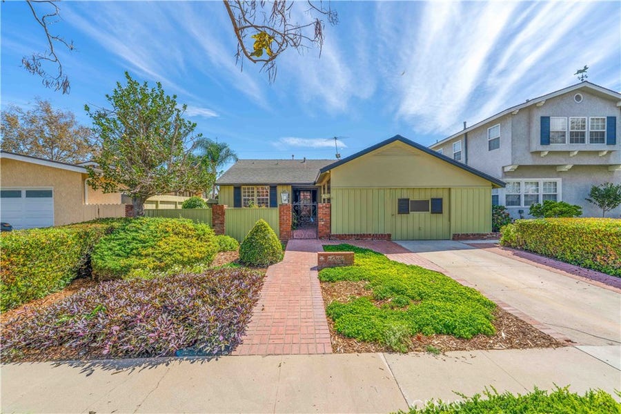 Property photo for 2433 Monogram, Long Beach, CA