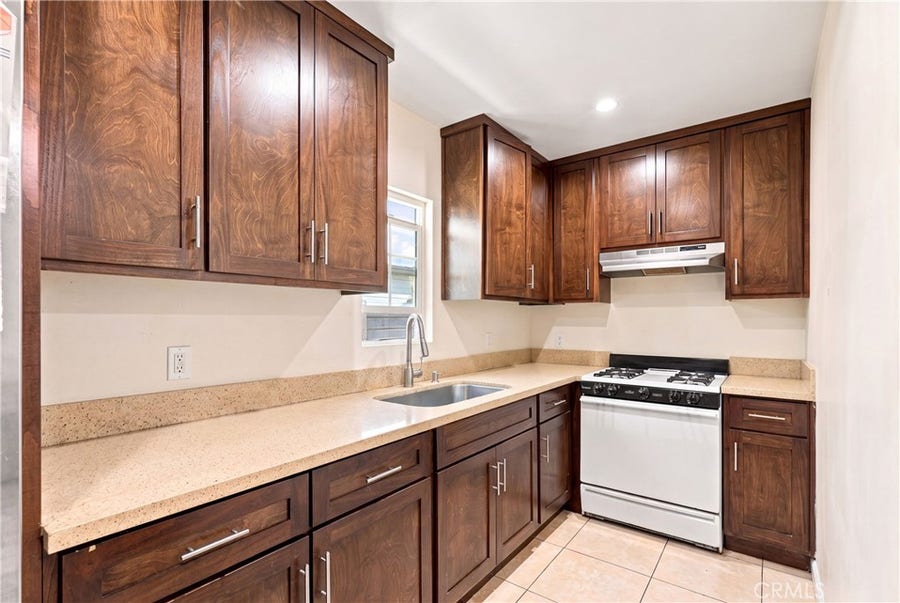 Property photo for 5017 S San Pedro, Los Angeles, CA