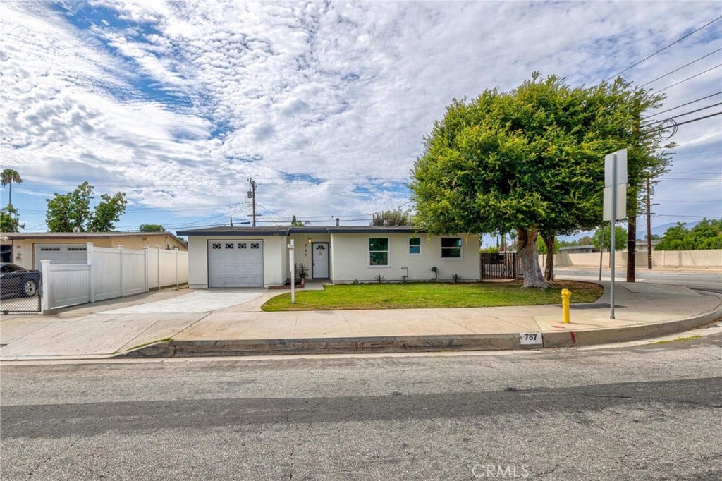 787 Millbury, La Puente, CA 91746 787 Millbury, La Puente, CA 91746