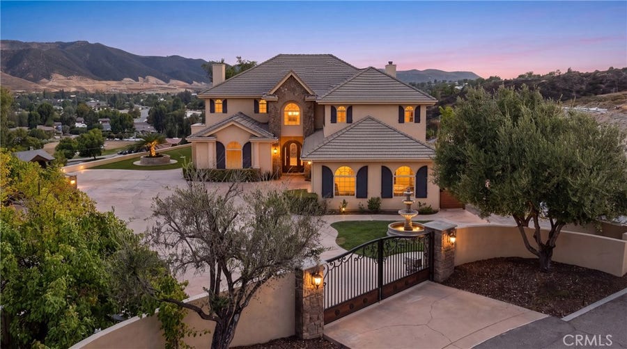 Property photo for 30425 La Presa Loop, Temecula, CA