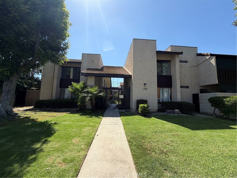 Property photo for 15351 Orange Ave, #8, Paramount, CA