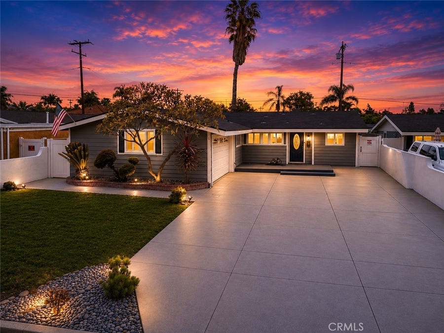 Property photo for 10930 Groveland Avenue, Whittier, CA