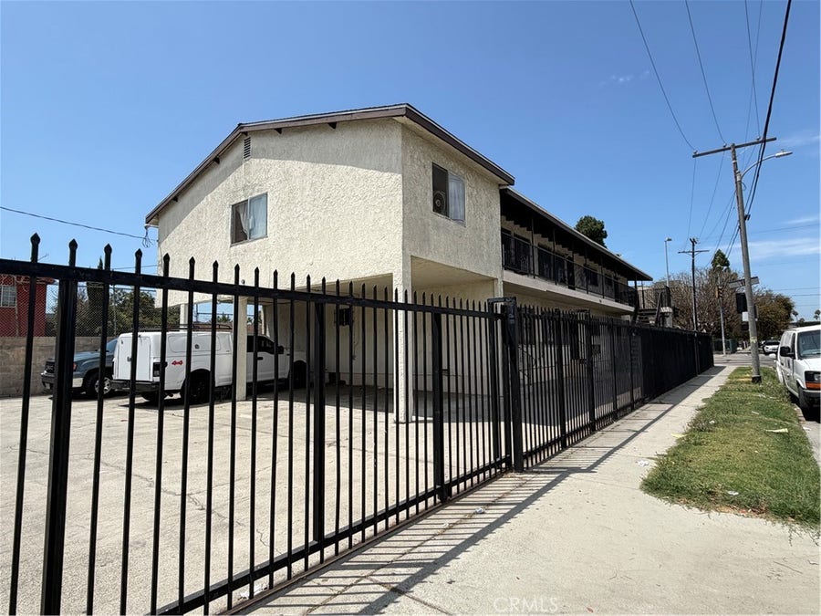 Property photo for 254 W 83rd Street, Los Angeles, CA