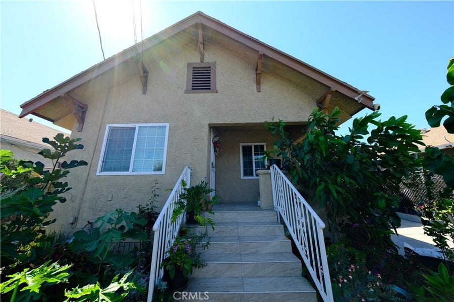 Property photo for 953 S Hollins Street, Los Angeles, CA