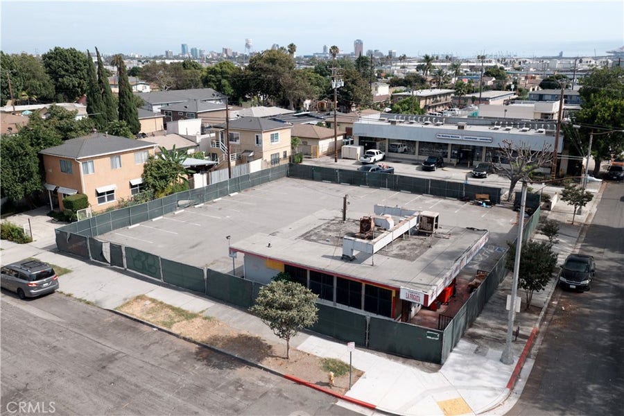 Property photo for 1950 Santa Fe, Long Beach, CA