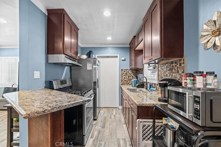 Property photo for 407 E Sunset, Long Beach, CA