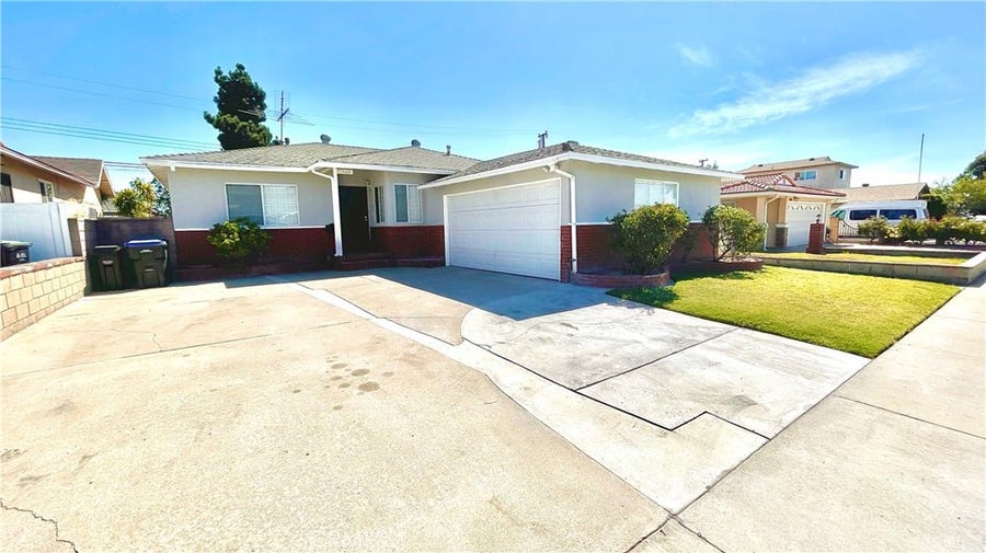 Property photo for 11652 Faculty Dr, Norwalk, CA