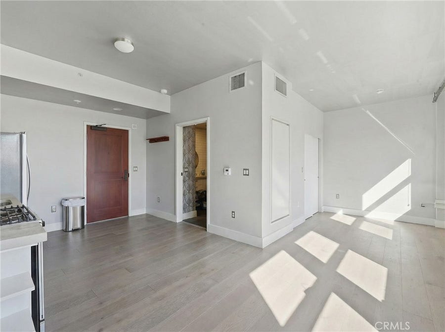 Property photo for 460 S Spring, Los Angeles, CA