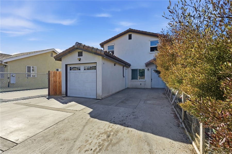 Property photo for 9577 Maie, Los Angeles, CA