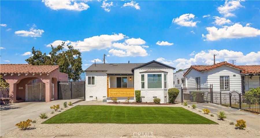 Property photo for 645 E 94th, Los Angeles, CA