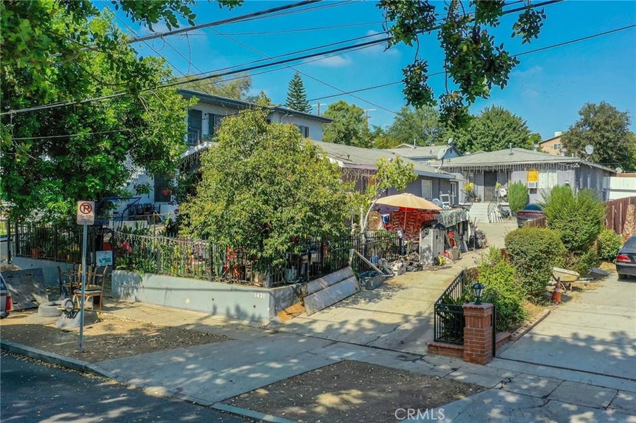 Property photo for 1621 Murchison, Los Angeles, CA