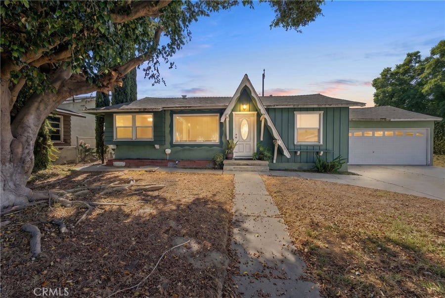 Property photo for 21211 Haston Place, Lakewood, CA