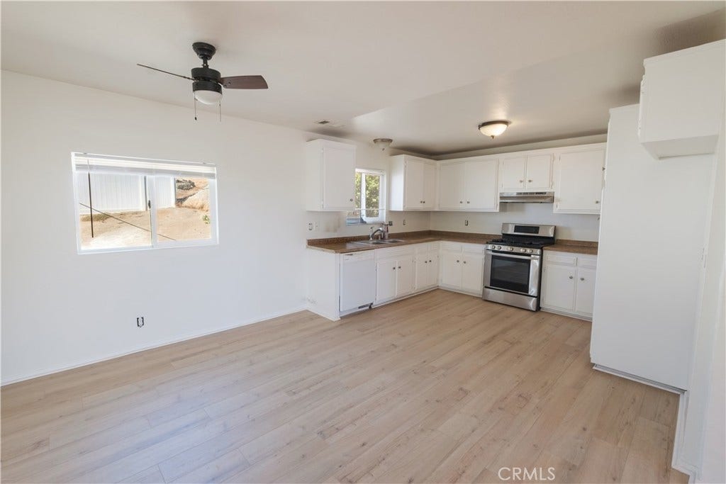 1104 Navajo, Perris, CA 92570