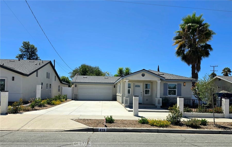 Property photo for 419 W Devonshire Avenue, Hemet, CA