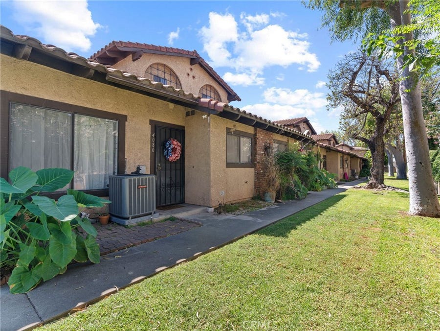 Property photo for 4080 Rosemead, #11, Pico Rivera, CA