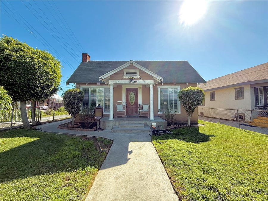 Property photo for 1016 W 51st Place, Los Angeles, CA