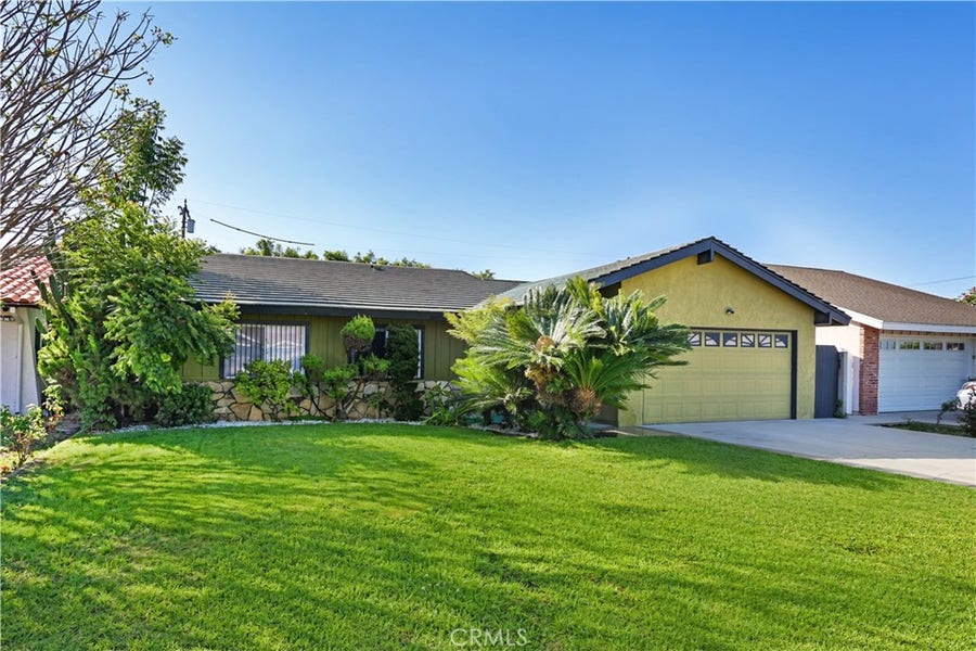 Property photo for 11858 Haro, Downey, CA