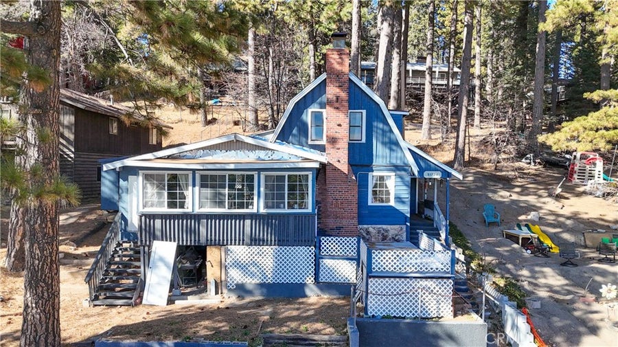 Property photo for 31734 Hilltop Boulevard, Running Springs, CA