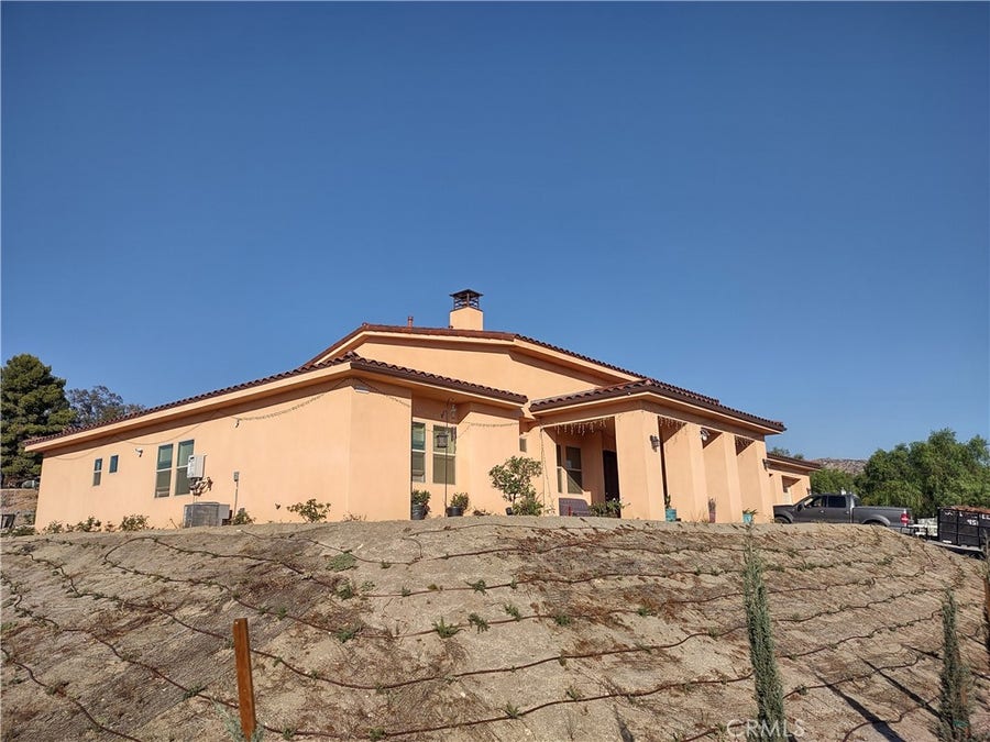 Property photo for 22060 Caballeros, Nuevo, CA