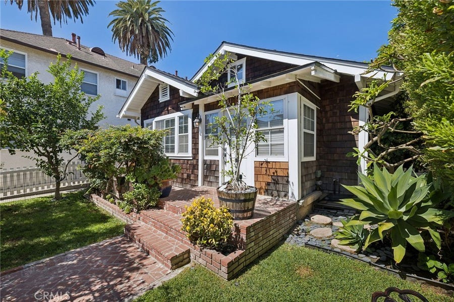 Property photo for 107 Bennett, Long Beach, CA