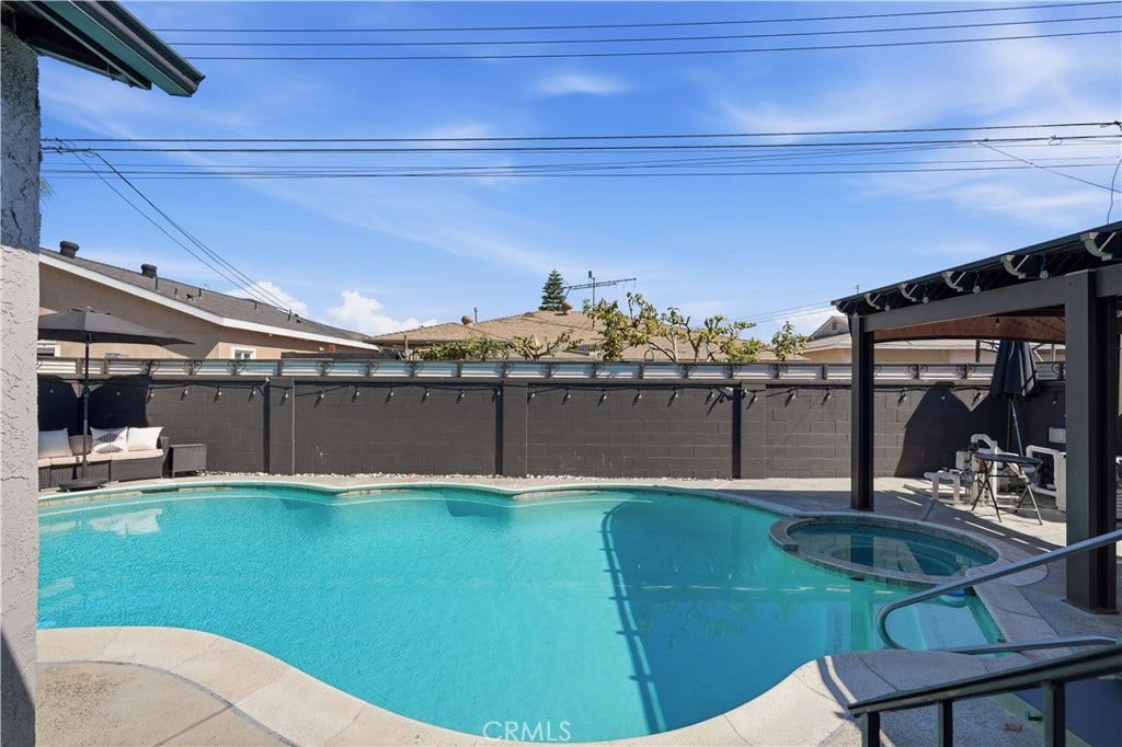 13812 Bechard Ave., Norwalk, CA 90650 13812 Bechard Ave., Norwalk, CA 90650