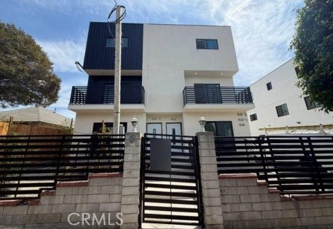 Property photo for 1532 Ricardo, Los Angeles, CA