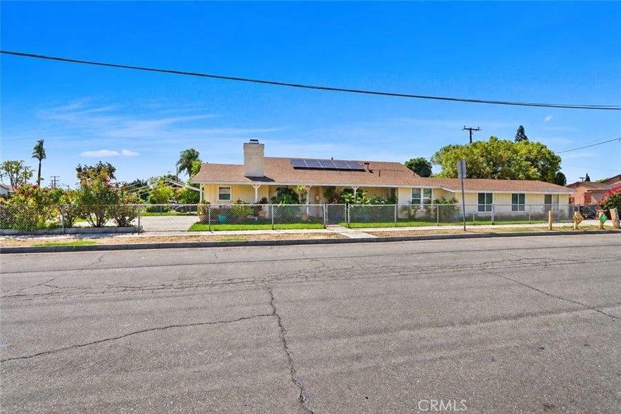 Property photo for 1220 E Caldwell St, Compton, CA