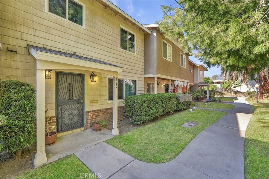 Property photo for 669 E Matchwood Place, Azusa, CA