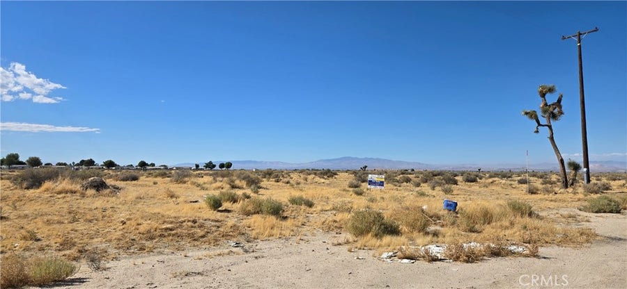 Property photo for 45400 28th St Street, Lancaster, CA