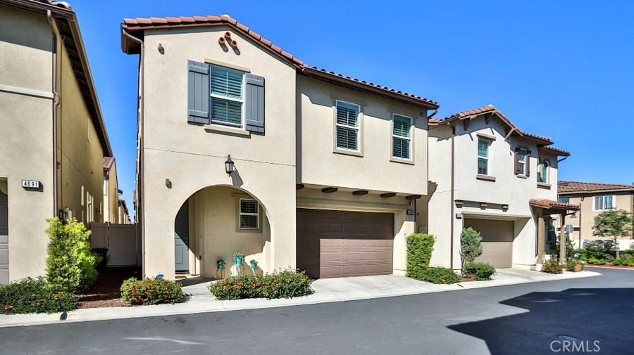 Property photo for 4693 Holly, Long Beach, CA