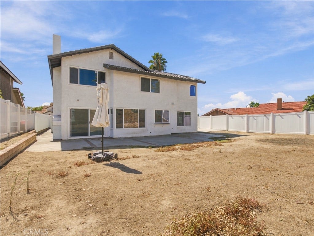 19620 Kinnow Ln, Riverside, CA 92508